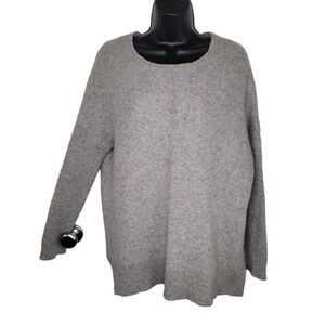 Max Studio wool & yak gray sweater size Medium